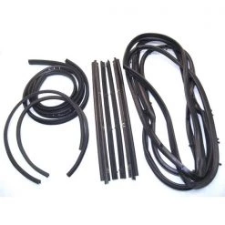 Kd2013 – 1976-1986 Jeep Cj7 Belt, Channel, Seal Kit