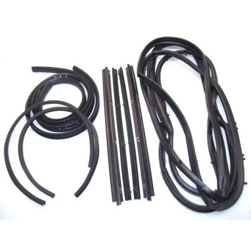 Kd2013 – 1976-1986 Jeep Cj7 Belt, Channel, Seal Kit