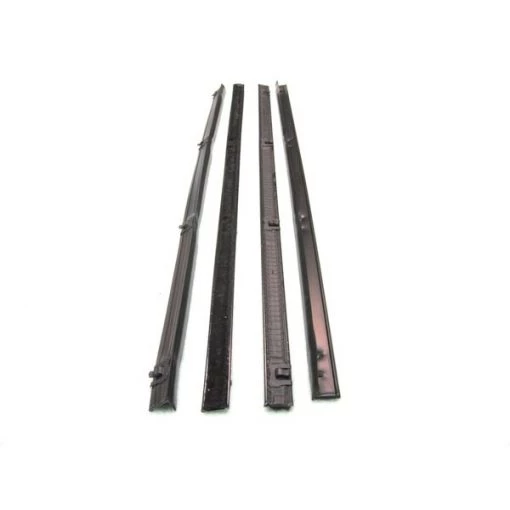 Kg2049 – 1967-1972 Chevrolet Suburban Belt Weatherstrip Kit