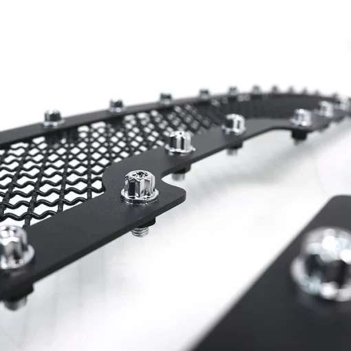 03-06 Chevrolet Avalanche Grille Insert