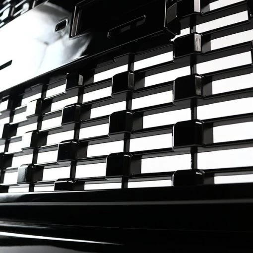 15-18 GMC Canyon Glossy Black Style Grille