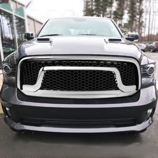 13-17 Dodge Ram Grille- Gloss Black