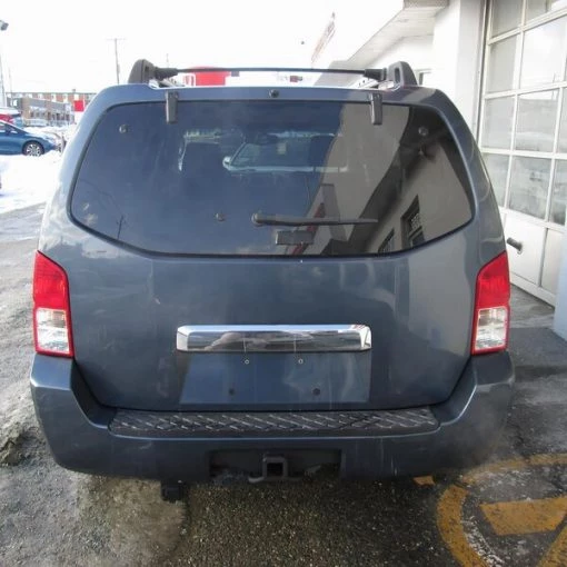 05-12 Nissan Pathfinder Roof Bar