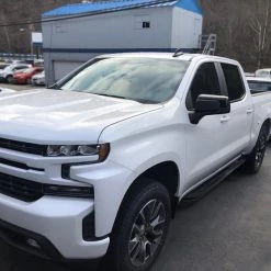 19-Up Chevy Silverado 15 Crew Cab Side Step Bar -Black-3 Inches