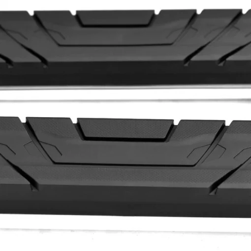 19-Up Dodge Ram 1500 Crew Cab 4 Oval Step Bar