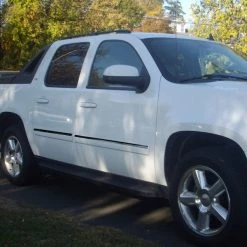 07-09 Chevrolet Avalanche Side Molding Trim- Also Fits Suburban