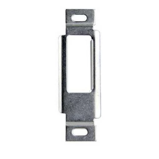 STANDARD BAGGAGE DOOR STRIKER PLATE