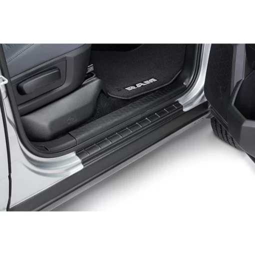 09-C RAM 1500 EXTENDED CAB ROCKER PANEL & SILL PLATE COVER BLACK