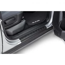 Bushwacker 19-C RANGER CREW CAB PICKUP TRAIL ARMOR ROCKER PANEL 7 19-C RANGER CREW CAB PICKUP TRAIL ARMOR ROCKER PANEL