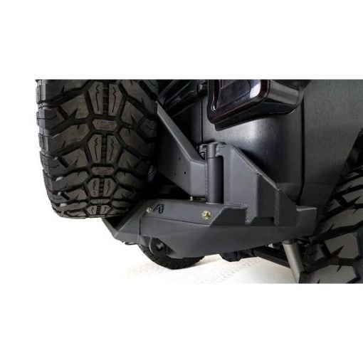 18-C WRANGLER JL REAR TIRE CARRIER