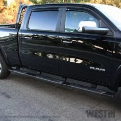19-C RAM 1500 CREW CAB(5.5FT BED)R5 MODULAR W2W NERF STEP BAR BLACK