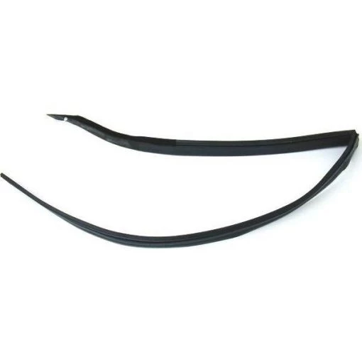 Right Front Door Window Seal, 1076900897
