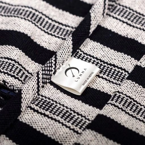 Seat Poncho – Black-Tan Color Combo